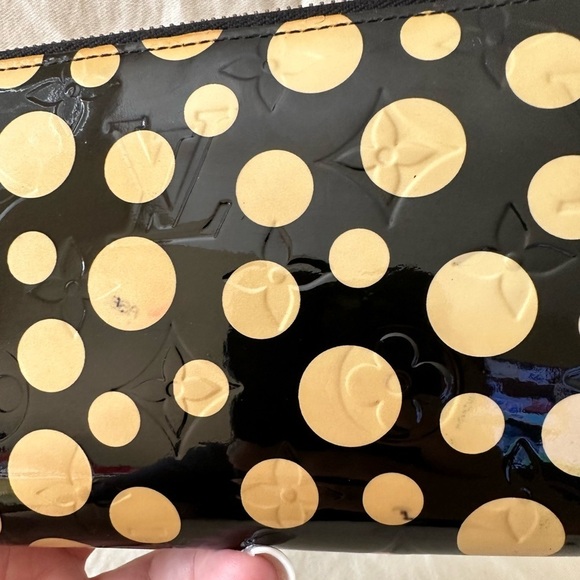 Auth LOUIS VUITTON Vernis Dot Infinity Zippy Wallet Yayoi Kusama Limited… - Picture 12 of 13